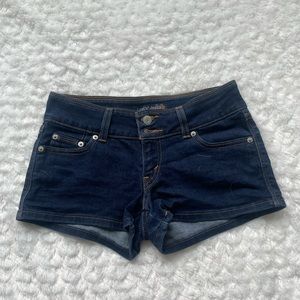 Levi Booty Shorts